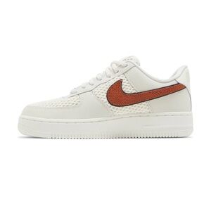 Nike WMNS Air Force 1 Low - Basketball Sail Light Bone Dark Russet NEW